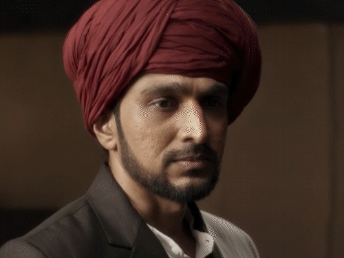 The director targeted the society over the ‘Phule’ controversy | ‘फुले’ विवाद को लेकर डायरेक्टर ने समाज पर निशाना साधा: सोसाइटी को कहा इमेच्योर, CBFC की फिल्म पर कट लगाने वाली मांग पर खुशी जताई