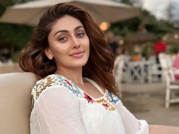 Shefali Jariwala Passes Away Suddenly Entertainment Industry in Shock | शेफाली जरीवाला के निधन से इंडस्ट्री सदमे में: मीका सिंह बोले, सबसे प्यारी दोस्त चली गई, हिमांशी खुराना ने ‘बिग बॉस’ को बताया शापित
