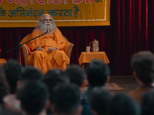 Ajey the untold story of a yogi first anthem song out | योगी पर बनी फिल्म का एंथम सॉन्ग रिलीज: ‘बाबा बैठ गया’ से गूंजा भक्ति का स्वर, लेकिन बैकग्राउंड में दिखी सत्ता की छाया