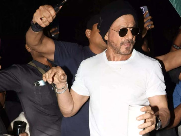 Shahrukh Khan did not get injured on the sets of King, reveal source, mamta banerjee share her concern | शाहरुख खान को किंग के सेट पर नहीं लगी चोट: करीबी सूत्र बोले- खबरें अफवाह, ममता बनर्जी ने कहा था- भाई शाहरुख के लिए चिंतित हूं